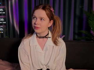 AliseKitt Porn Show