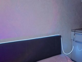 AliseKitt Porn Show
