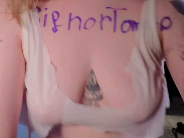 AliseKitt live cam on BongaCams