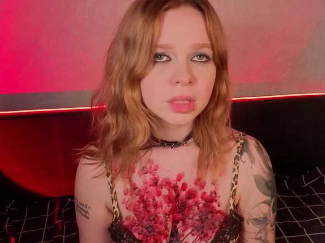 AliseKitt live cam on BongaCams