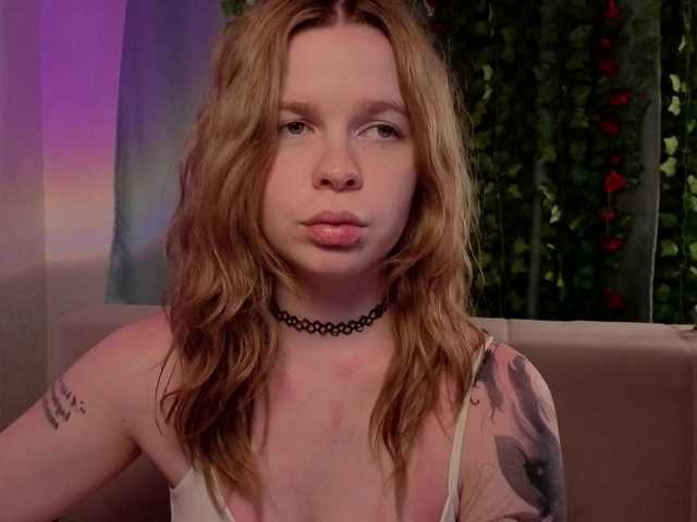 AliseKitt live cam on BongaCams