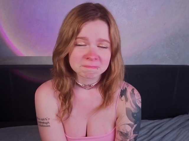 AliseKitt live webcam show
