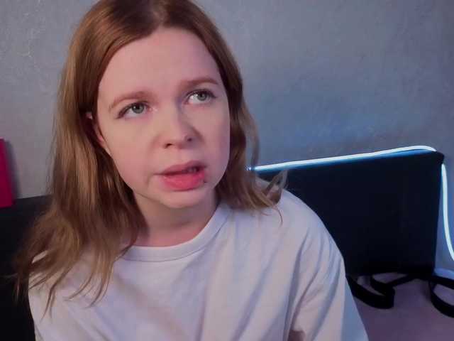 AliseKitt live cam on BongaCams