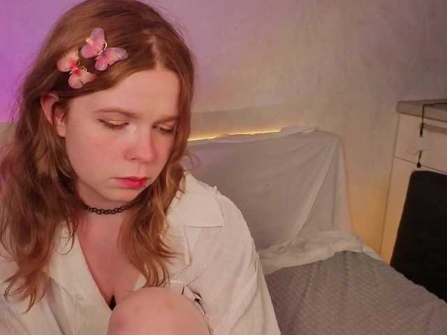 AliseKitt live webcam show