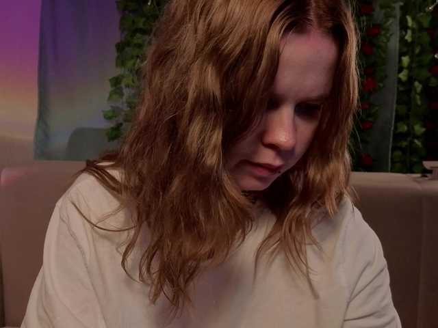 AliseKitt live webcam show