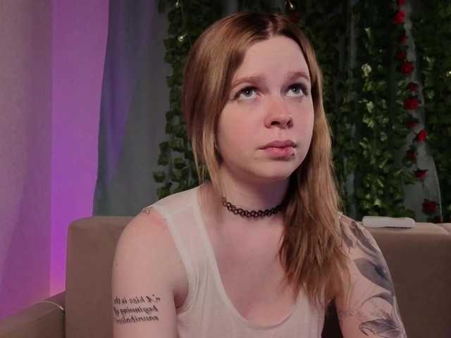 AliseKitt live cam on BongaCams