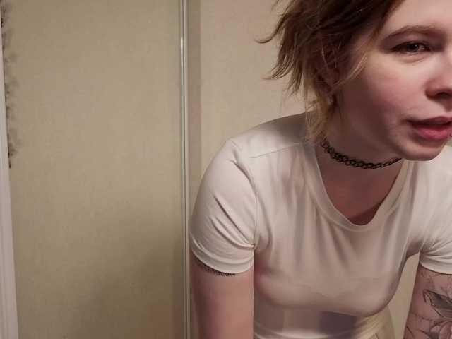 AliseKitt live cam on BongaCams