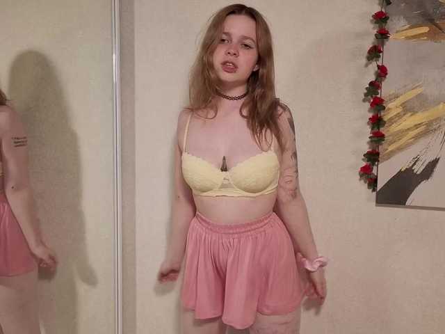 AliseKitt live webcam show