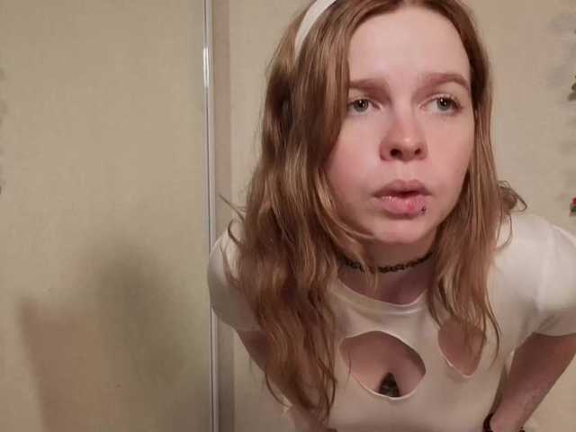 AliseKitt live cam on BongaCams