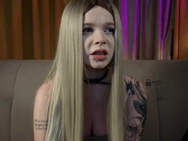 AliseKitt live cam on BongaCams