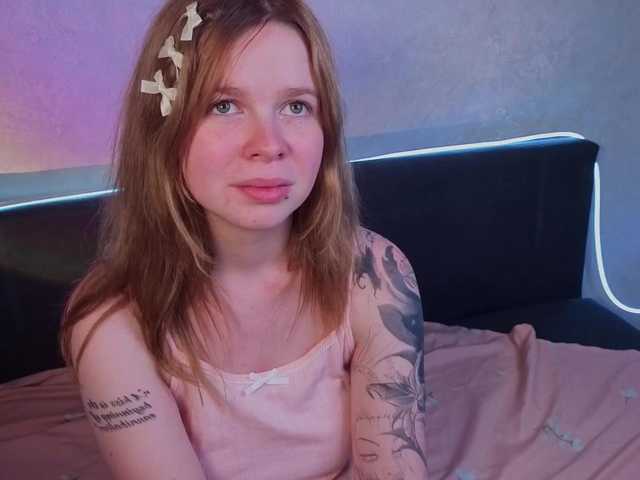AliseKitt live cam on BongaCams