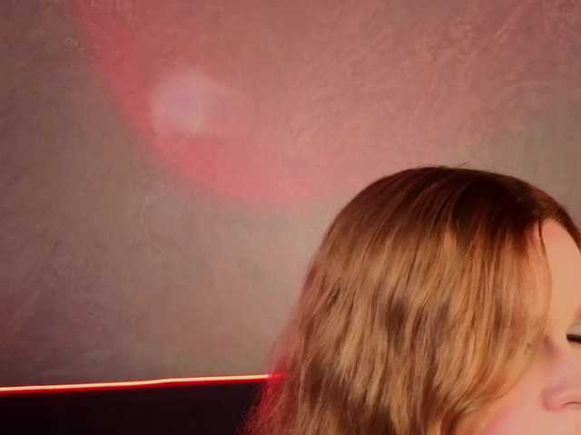 AliseKitt live cam on BongaCams