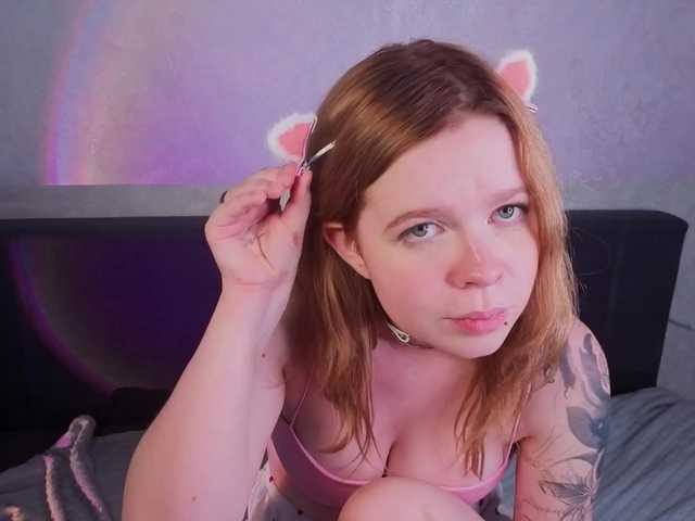 AliseKitt live webcam show