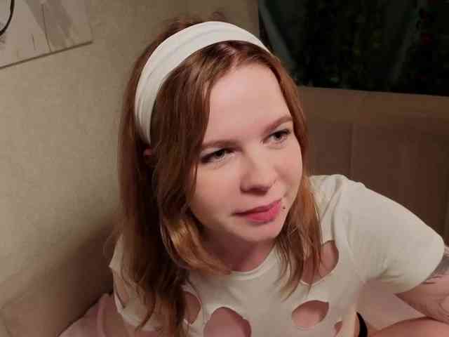 Model: AliseKitt