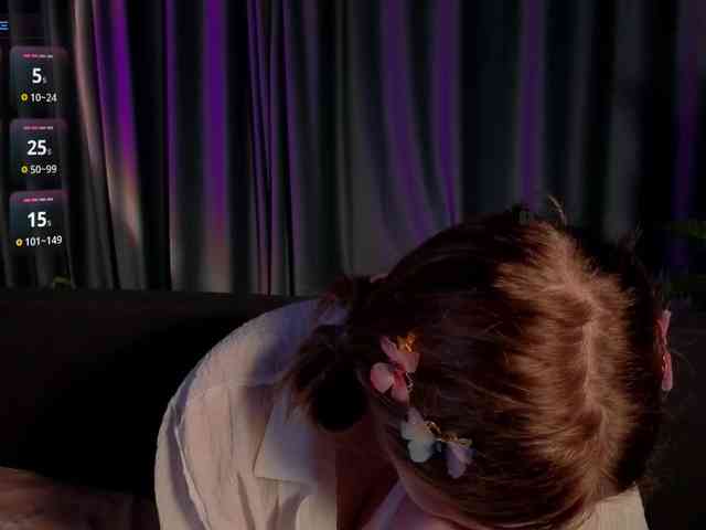 AliseKitt webcam