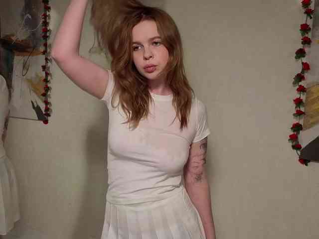 Model: AliseKitt