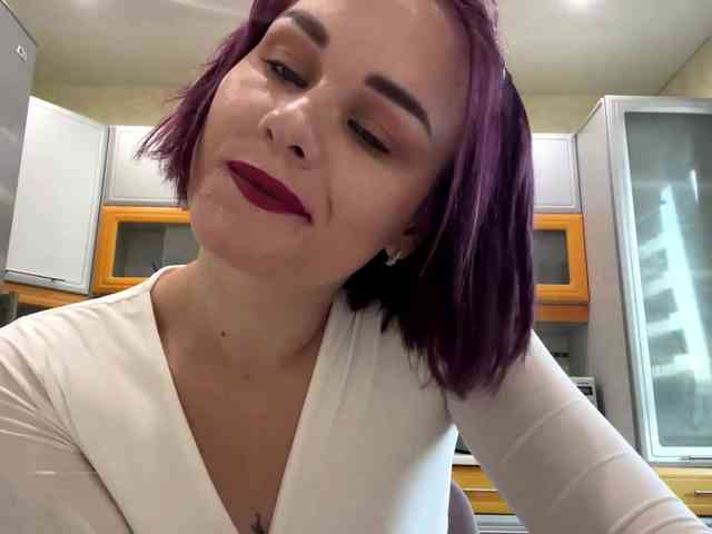 KayeDada webcam