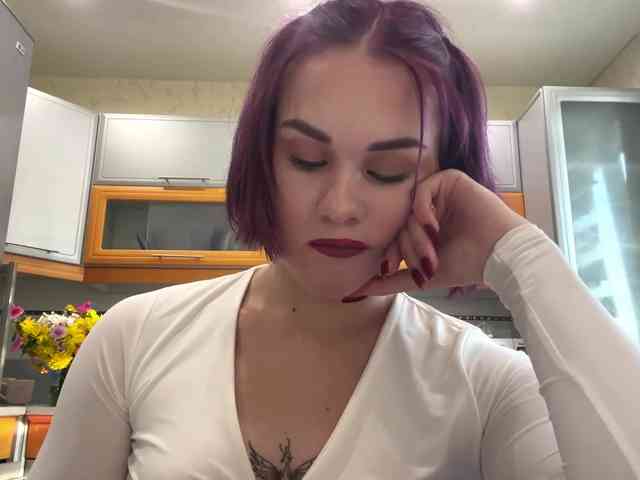 KayeDada webcam