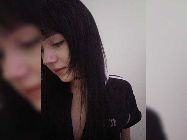 KRISTARI live cam on BongaCams
