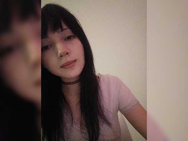 KRISTARI live cam on BongaCams