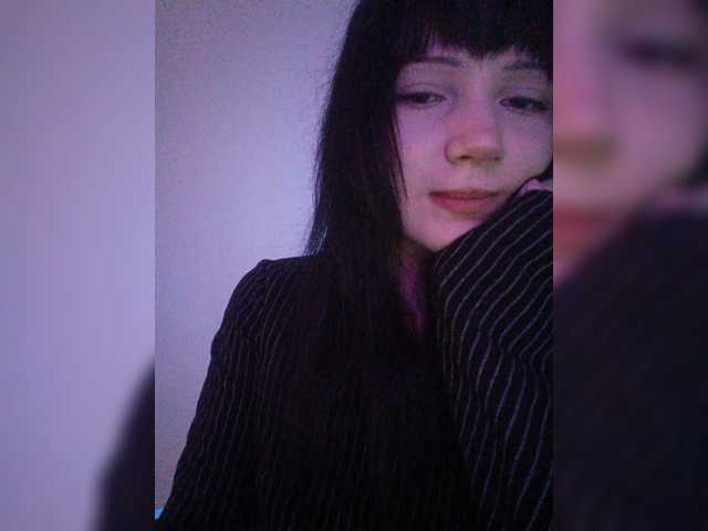 KRISTARI live cam on BongaCams