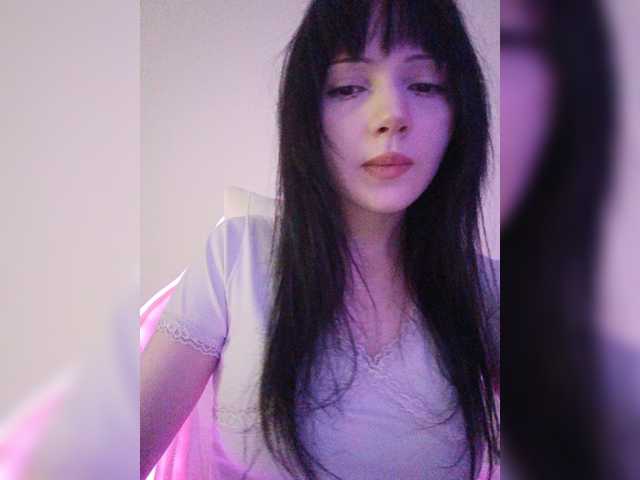 KRISTARI live cam on BongaCams