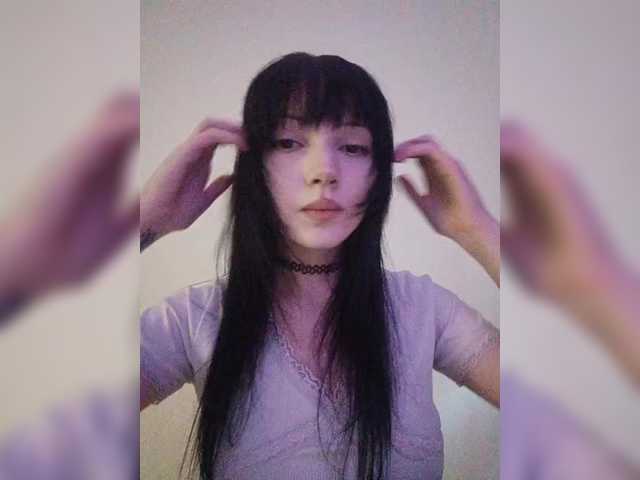 KRISTARI live cam on BongaCams