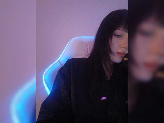 KRISTARI live cam on BongaCams