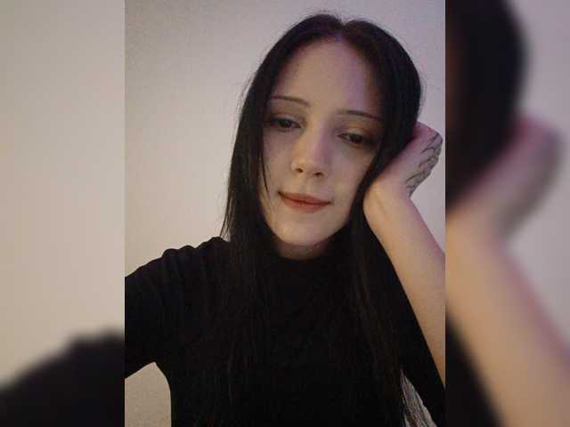 KRISTARI live cam on BongaCams