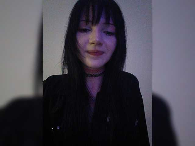 KRISTARI live cam on BongaCams
