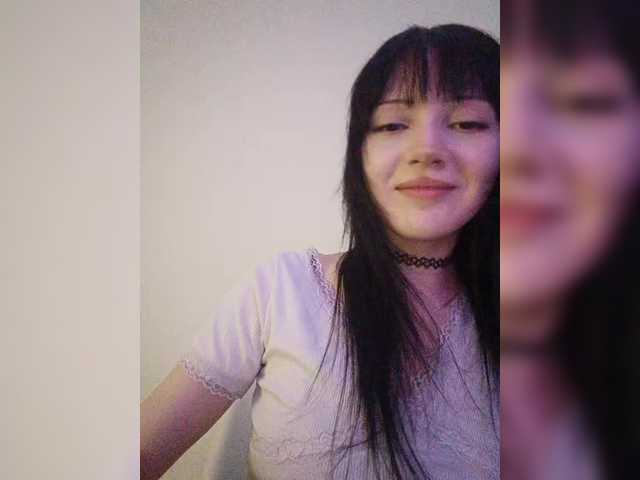 KRISTARI live cam on BongaCams
