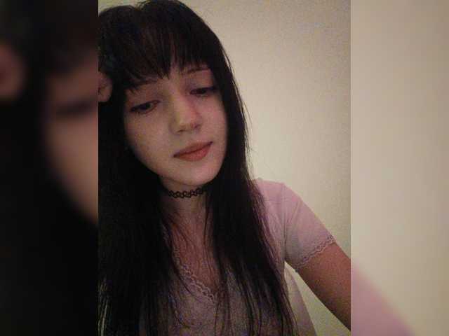 KRISTARI live cam on BongaCams