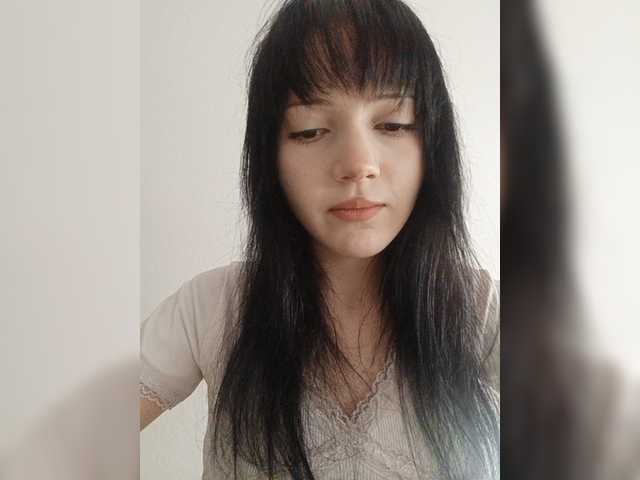 KRISTARI live webcam show