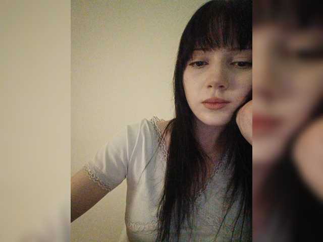 KRISTARI live cam on BongaCams