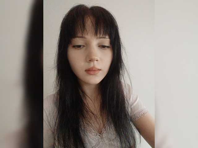 KRISTARI live cam on BongaCams