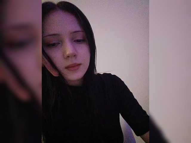 KRISTARI live cam on BongaCams