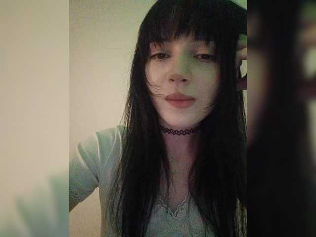 KRISTARI live cam on BongaCams