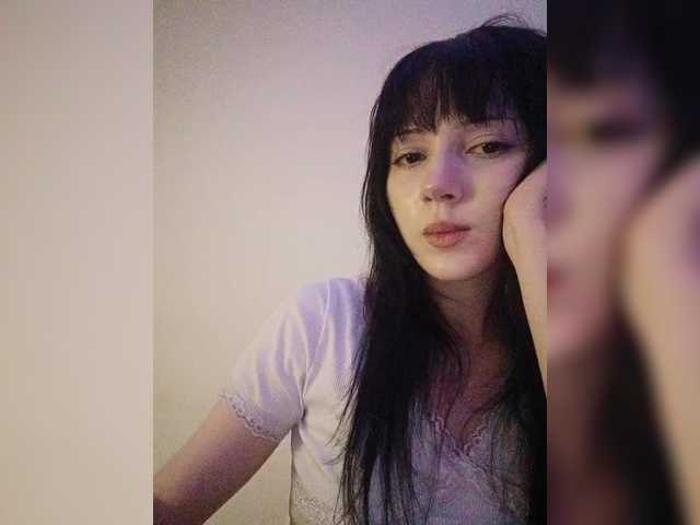 KRISTARI live cam on BongaCams