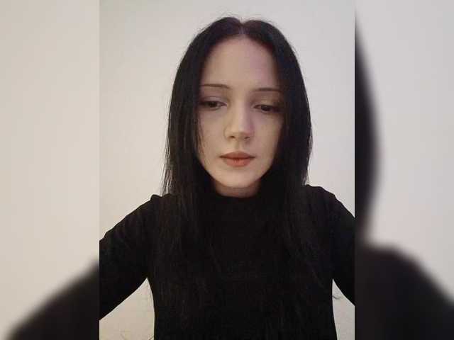 KRISTARI live cam on BongaCams