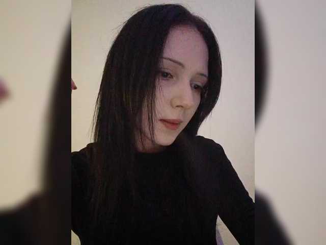KRISTARI live cam on BongaCams