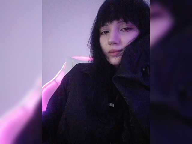 KRISTARI live cam on BongaCams