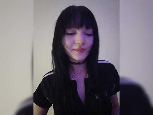 KRISTARI live cam on BongaCams