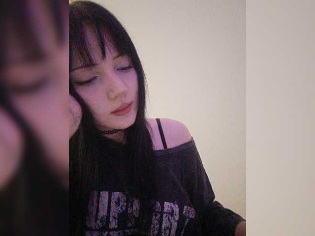 KRISTARI live cam on BongaCams