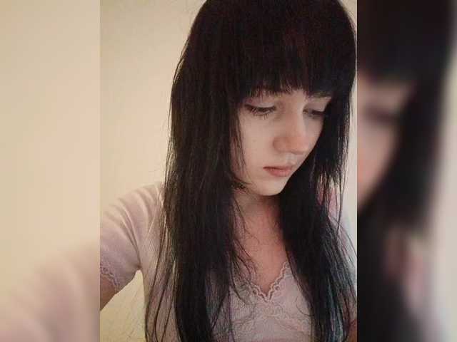 KRISTARI live cam on BongaCams
