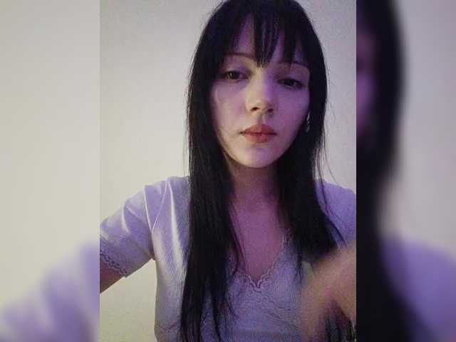 KRISTARI live cam on BongaCams
