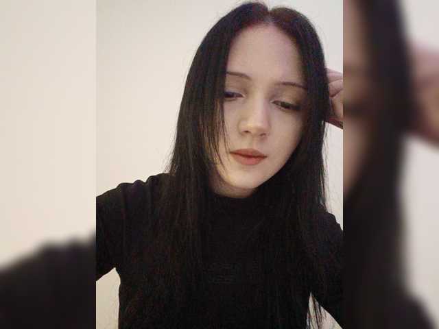 KRISTARI live webcam show