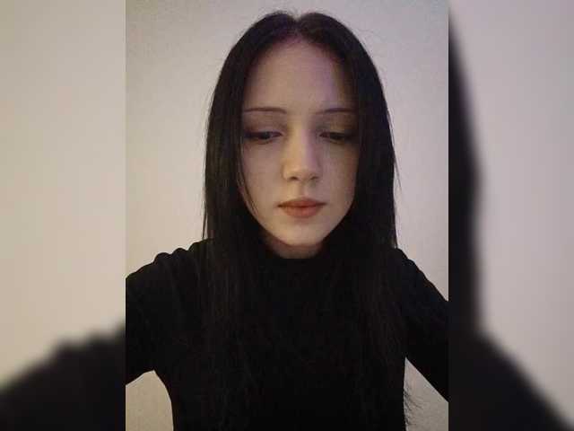 KRISTARI live webcam show