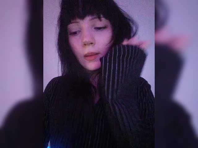 KRISTARI live cam on BongaCams