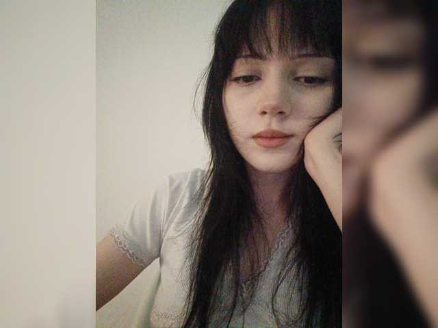 KRISTARI live cam on BongaCams