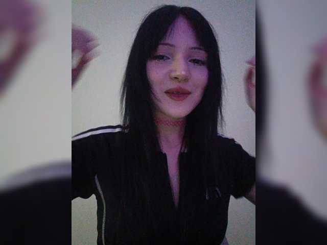 KRISTARI live cam on BongaCams